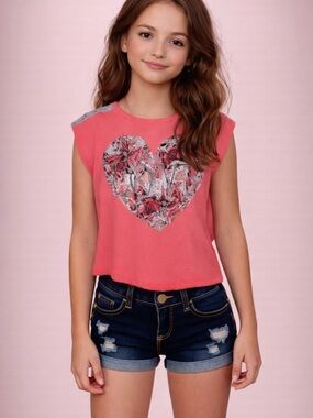 Beautees Coral Heart Graphic Crop Tank